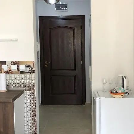 Fregata Complex Marina Konukevi Sveti Vlas