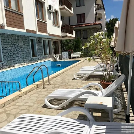 Gasthuis Fregata Complex Marina Sveti Vlas