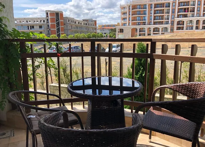 בית הארחה Fregata Complex Marina סבטי ולאס