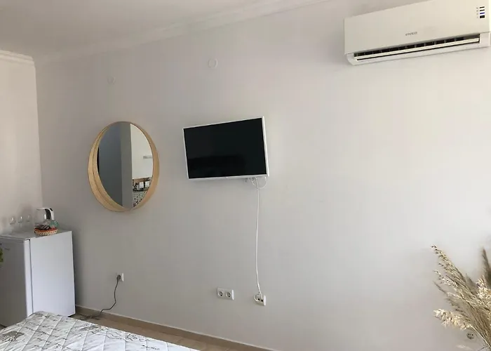 בית הארחה Fregata Complex Marina 3*