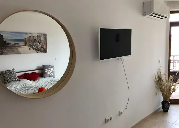 בית הארחה Fregata Complex Marina 3*