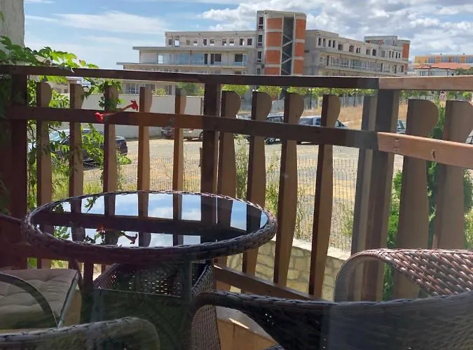 בית הארחה Fregata Complex Marina סבטי ולאס